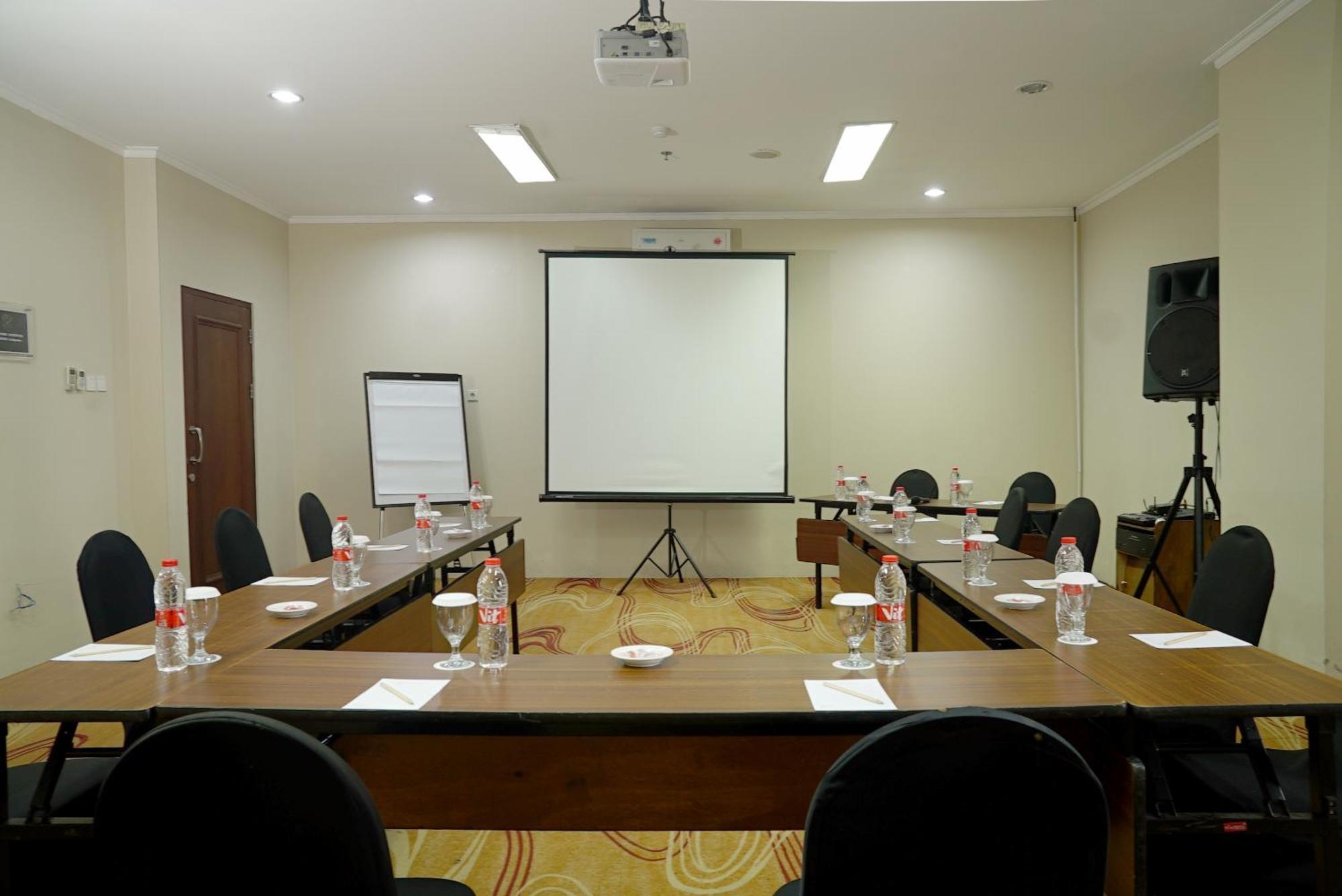 Riss Hotel Malioboro Yogyakarta Kültér fotó