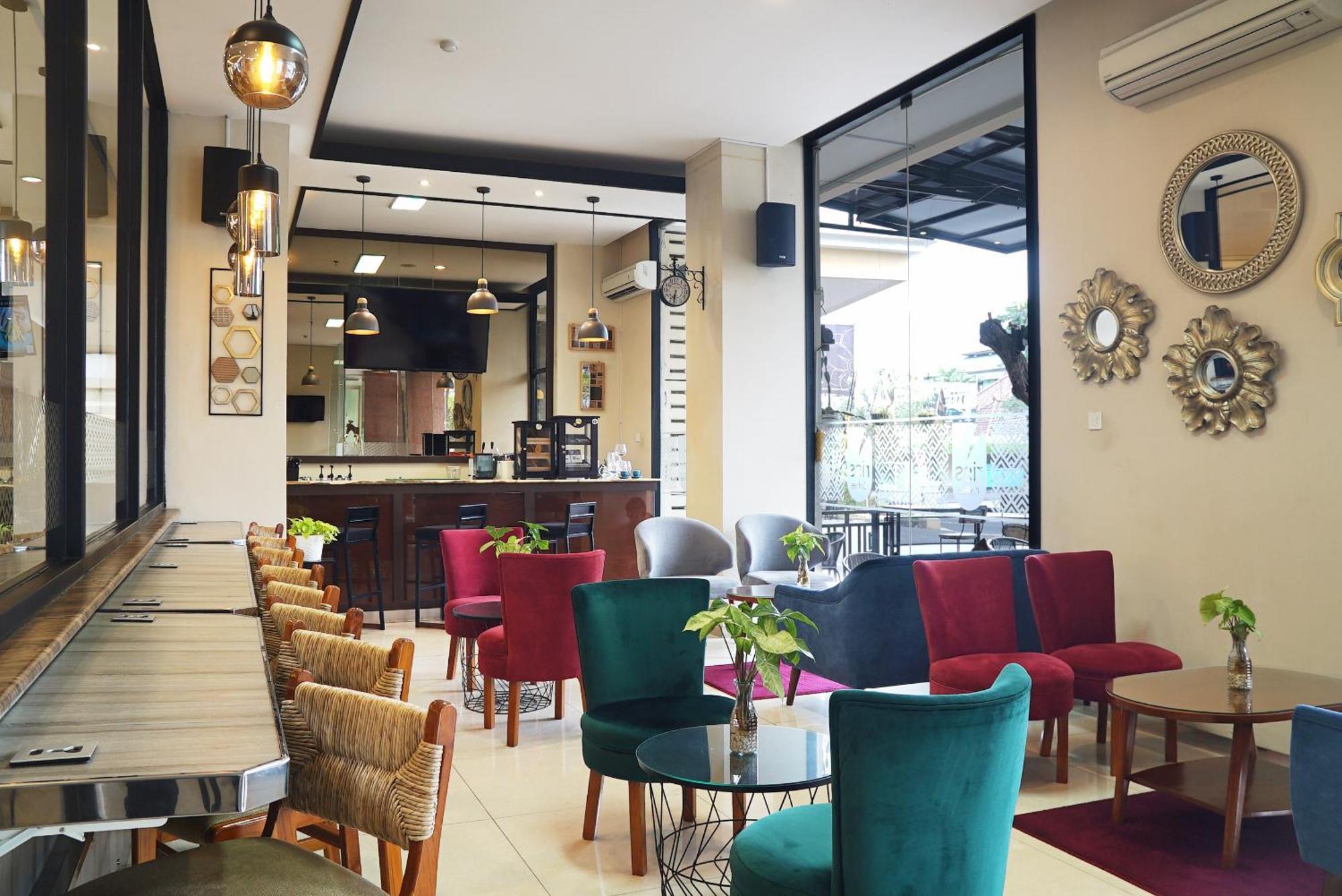 Riss Hotel Malioboro Yogyakarta Kültér fotó