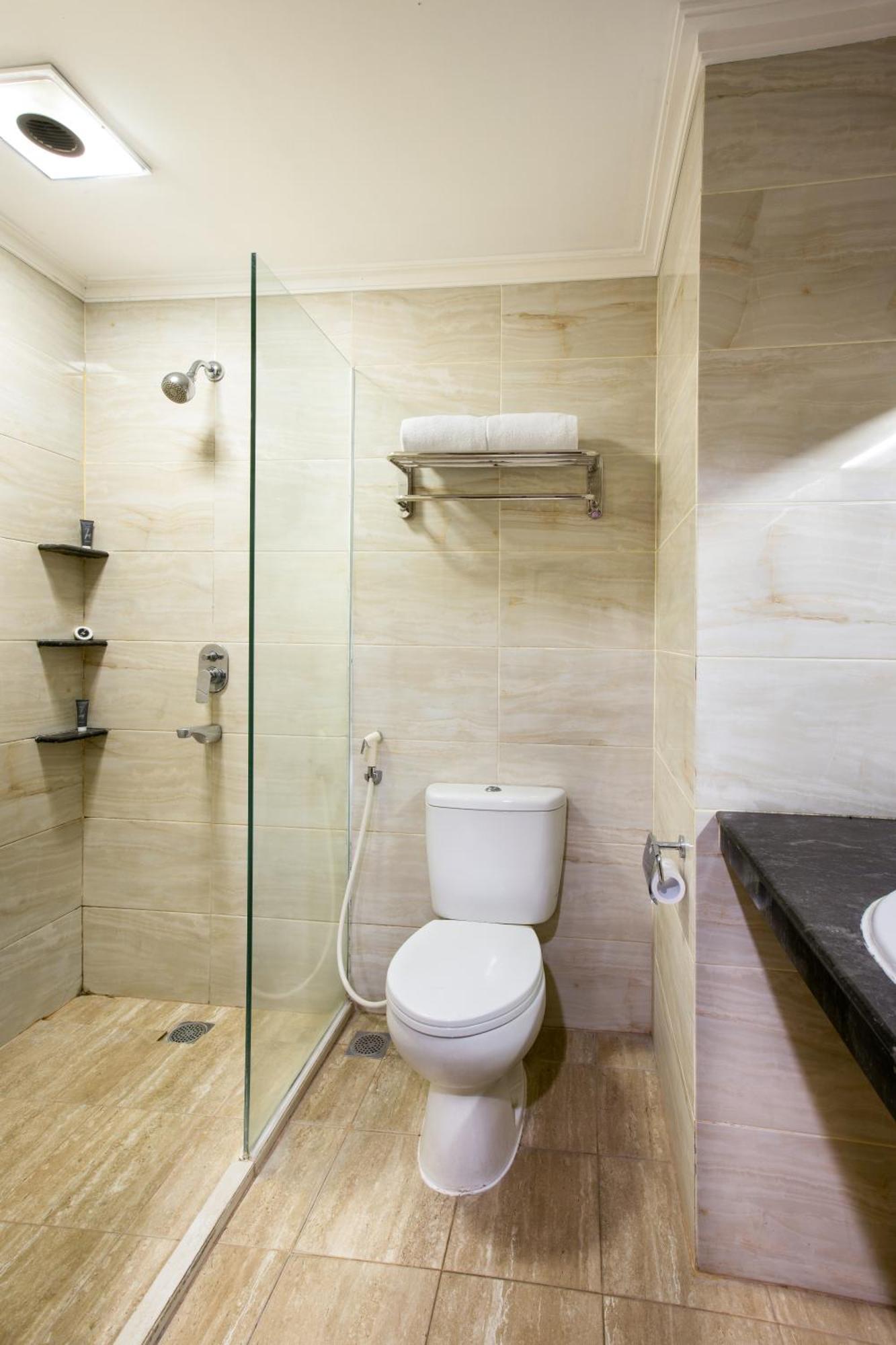 Riss Hotel Malioboro Yogyakarta Kültér fotó